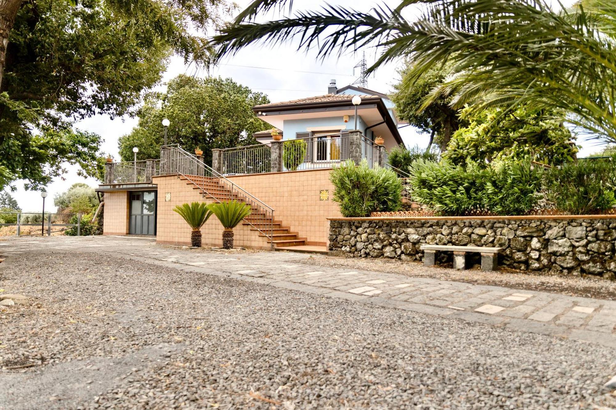 Villa Melany Casa Vacanza Piedimonte Etneo Dış mekan fotoğraf