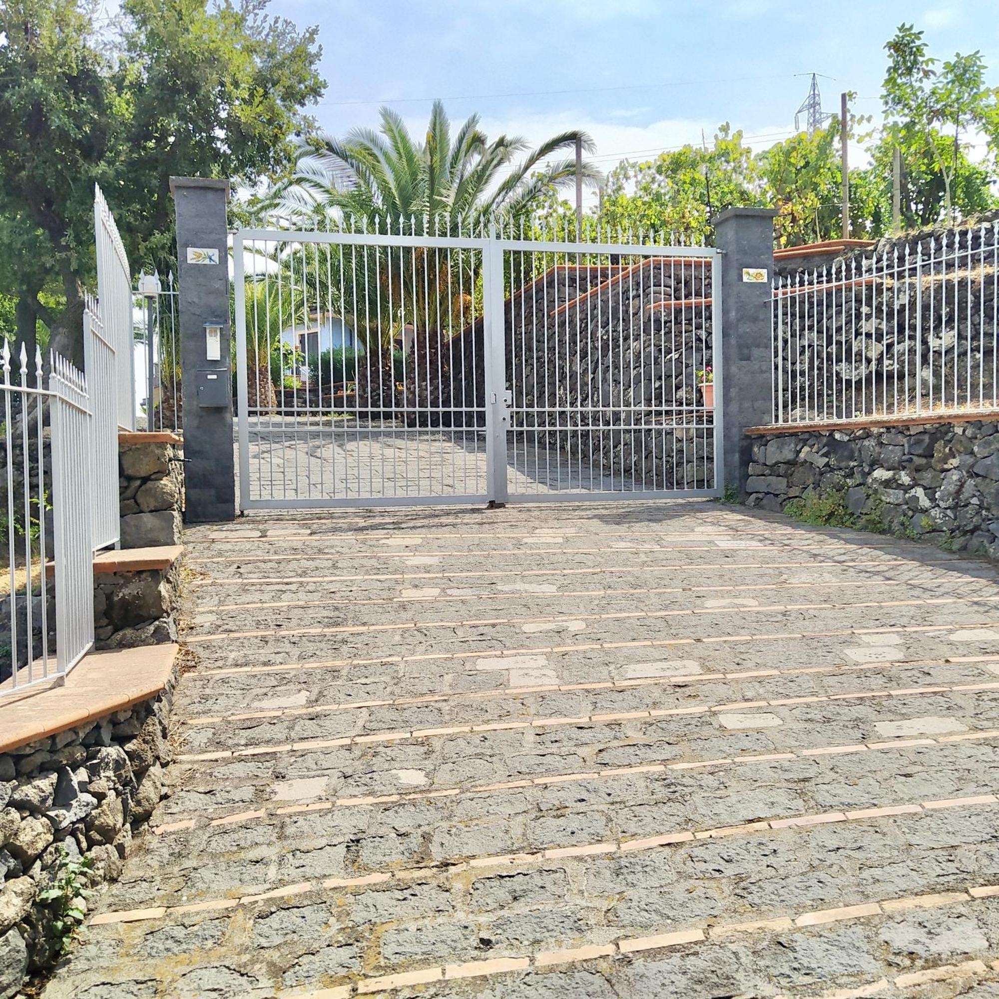 Villa Melany Casa Vacanza Piedimonte Etneo Dış mekan fotoğraf