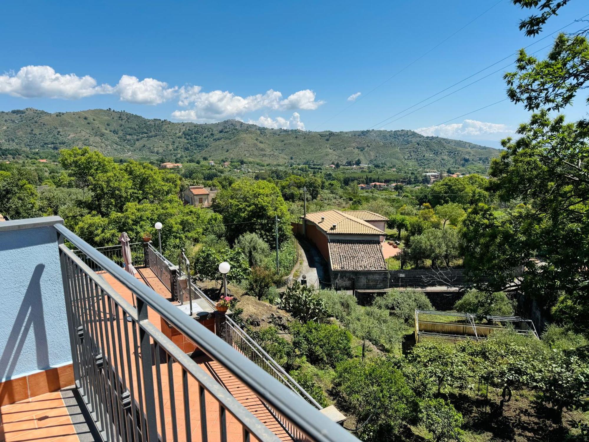 Villa Melany Casa Vacanza Piedimonte Etneo Dış mekan fotoğraf